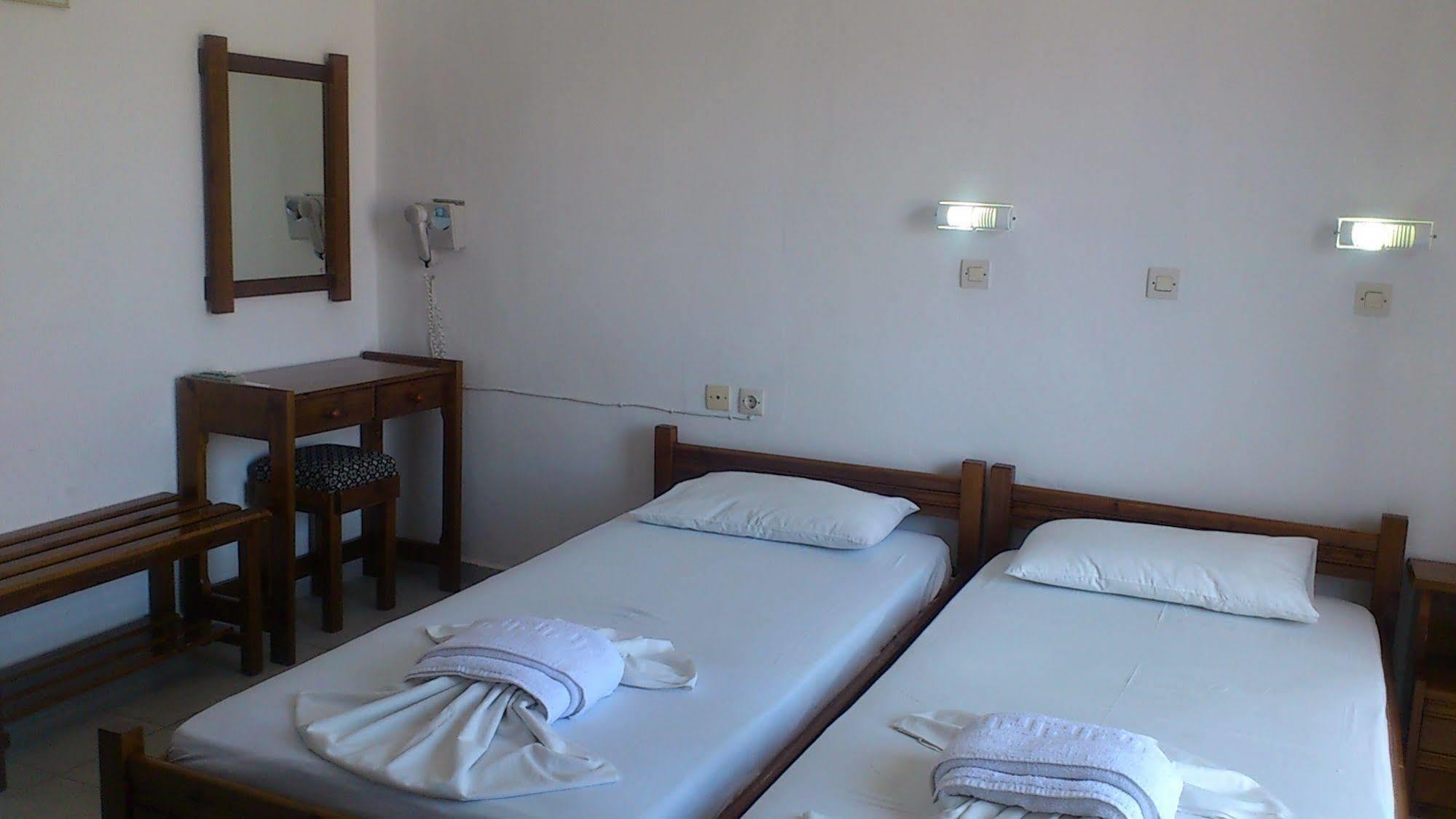 Hotel Rodon Skála Extérieur photo